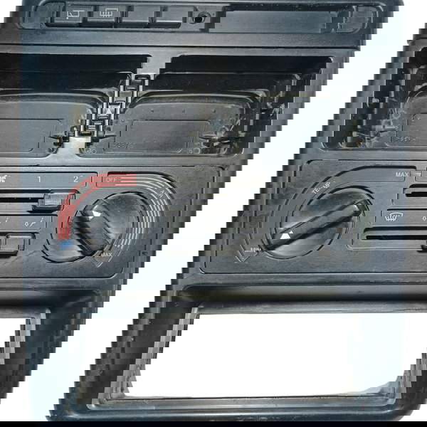 Moldura Painel Central Fiat Uno 1998