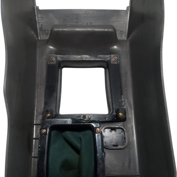 Moldura Console Central Kia Sportage 2000