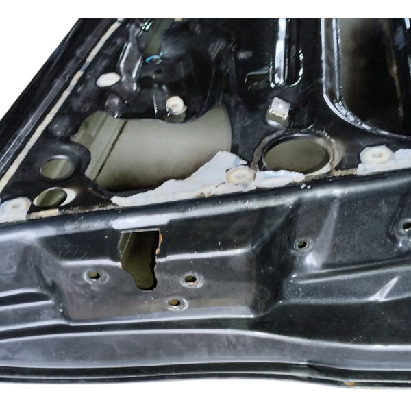 Porta Dianteira Lado Direito Fiat Siena 2005 Com Avarias Dianteira Direito Preto