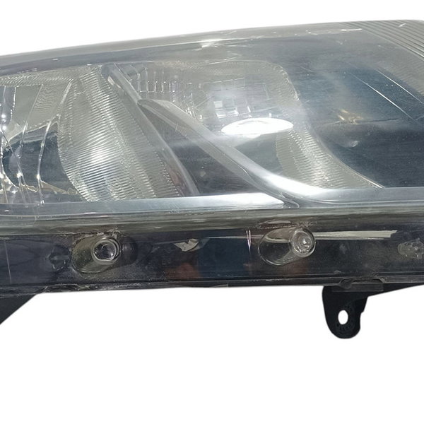 Farol Lado Direito Renault Logan 2017 Direito/passageiro