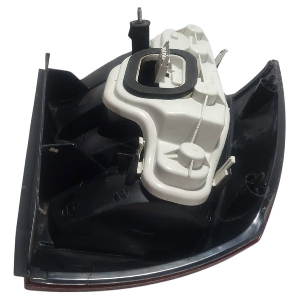 Lanterna Direita Gm Astra Sedan 2005 Com Detalhe Direito/passageiro Vermelho