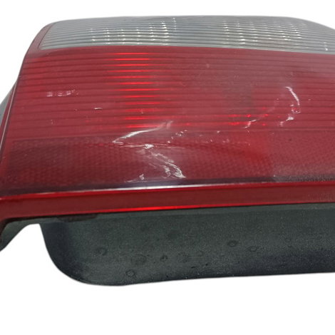 Lanterna Traseira Direita Fiat Uno 2008 Direito/passageiro Vermelho