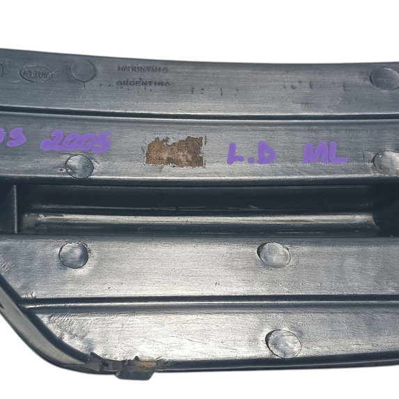 Moldura Farol Milha Lado Direito Ford Focus 2005 Preto Direito