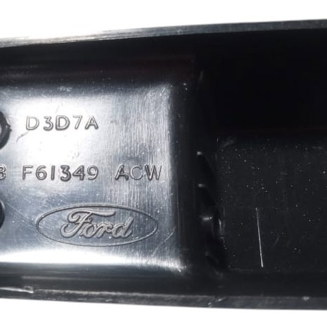 Acabamento Trava Banco Lado Esquerdo Ford Focus 2006
