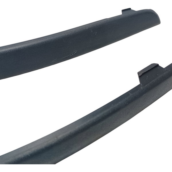 Friso Parachoque Dianteiro Ford Focus 2005 Par Preto