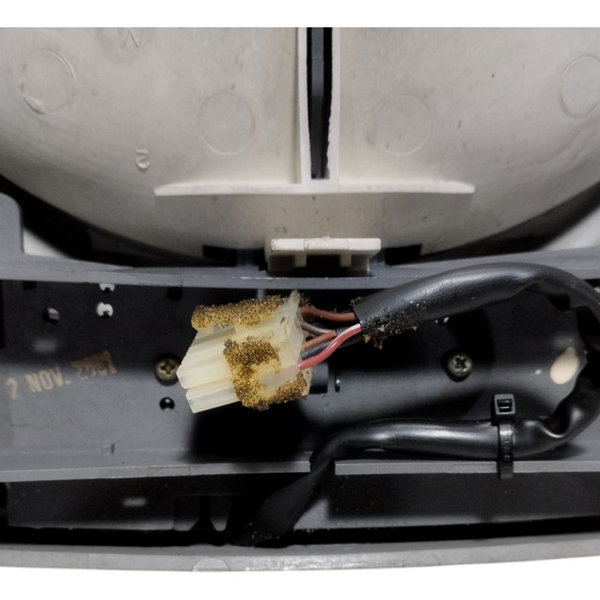 Lanterna Luz De Teto Cortesia Fiat Marea 2002