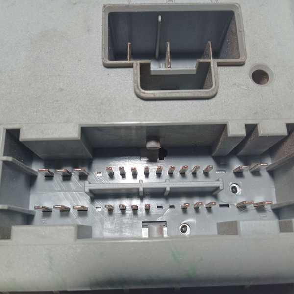 Caixa Fusível Fiat Palio Fire 2002