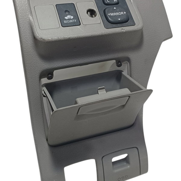 Moldura Painel Porta Treco Toyota Corolla 2011