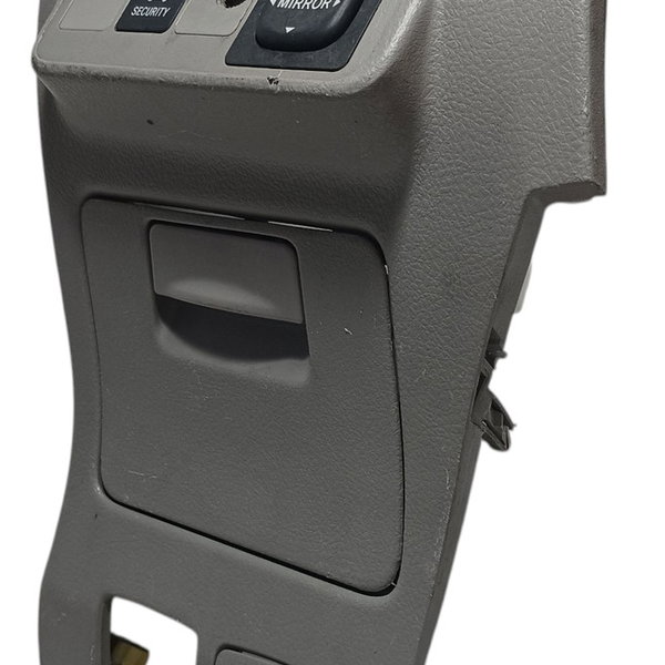 Moldura Painel Porta Treco Toyota Corolla 2011