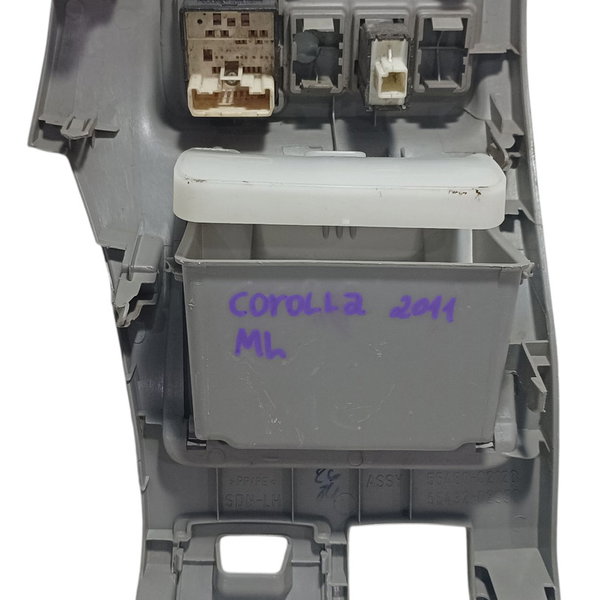 Moldura Painel Porta Treco Toyota Corolla 2011