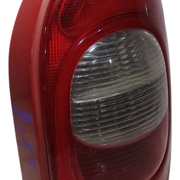 Lanterna Traseira Direita Citroen Picasso 2005 Direito/passageiro Vermelho