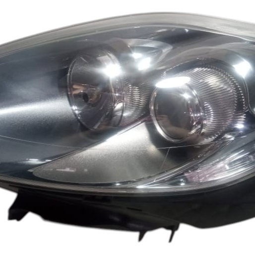 Farol Lado Esquerdo Fiat Bravo 2012 Com Detalhe Recuperado Esquerdo/motorista