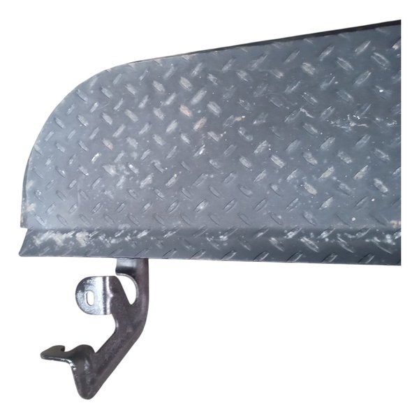 Estribo Lateral Lado Direito Trialblazer 2013 Preto