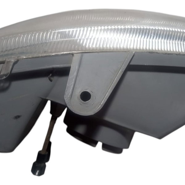 Farol Lado Esquerdo Gm Celta 2003 Com Detalhe Esquerdo/motorista