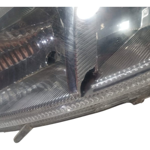 Farol Lado Esquerdo Gm Celta 2003 Com Detalhe Esquerdo/motorista