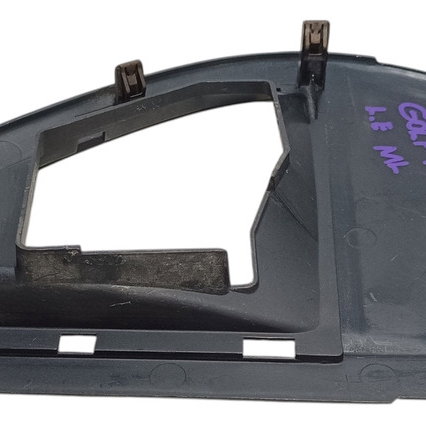 Moldura Tampa Caixa Fusível Lateral Esquerda Vw Golf 1999