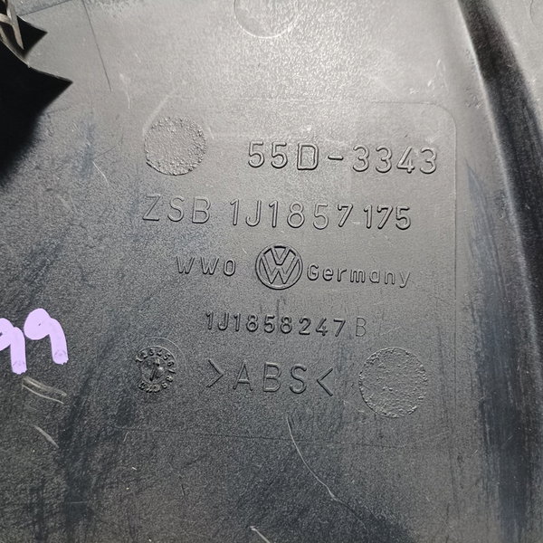Moldura Tampa Caixa Fusível Lateral Esquerda Vw Golf 1999