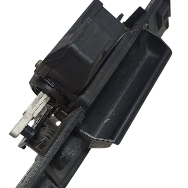 Maçaneta Puxador Tampa Traseira Peugeot 206 2007 Preto Traseira