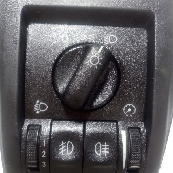 Chave De Luz Farol Milha Gm Astra 2005