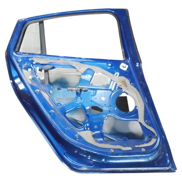 Porta Traseira Fiat Bravo Lado Esquerdo 2013 Com Detalhe Traseira Esquerdo Azul-turquesa