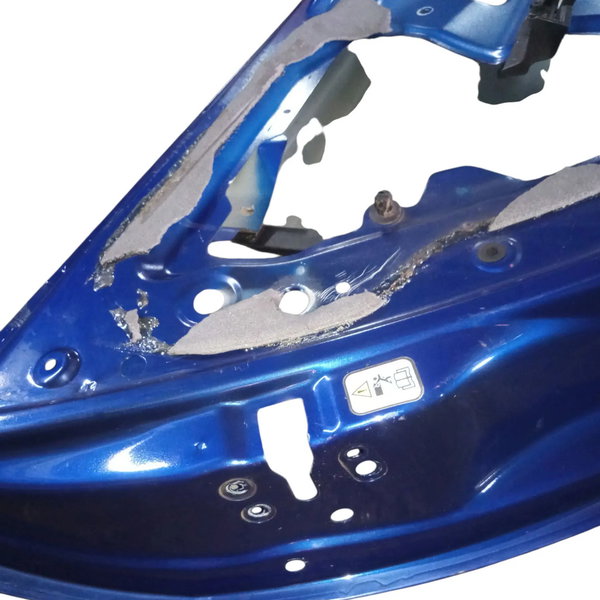 Porta Traseira Fiat Bravo Lado Esquerdo 2013 Com Detalhe Traseira Esquerdo Azul-turquesa