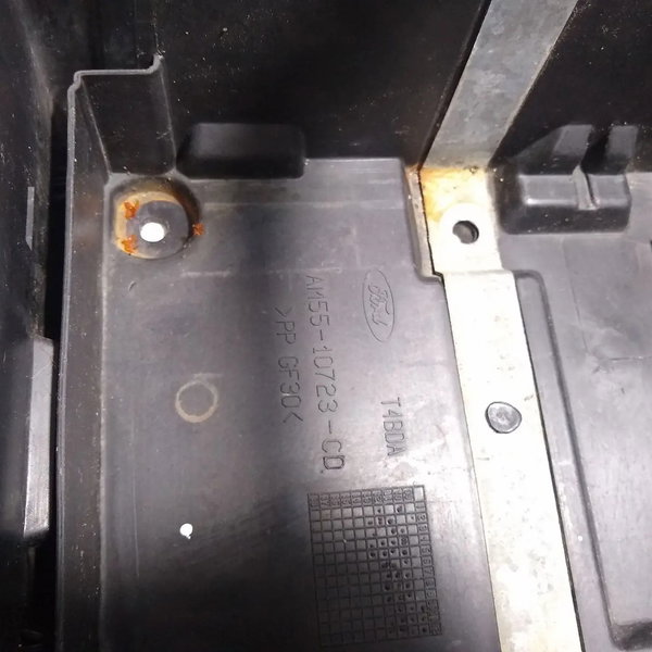 Suporte Bateria Ford Focus 2011 Preto