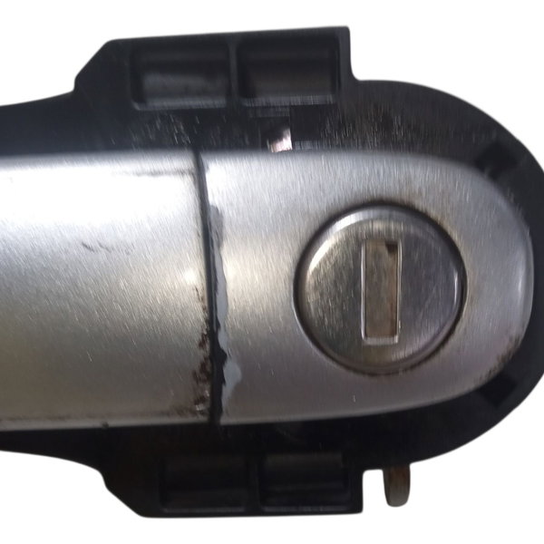 Maçaneta Externa Dianteira Esquerda Vw Spacefox 2011 Prateado Dianteira