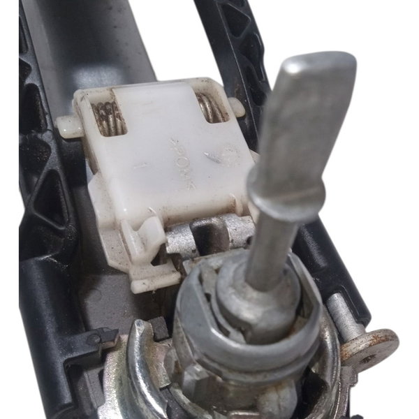 Maçaneta Externa Dianteira Esquerda Vw Spacefox 2011 Prateado Dianteira