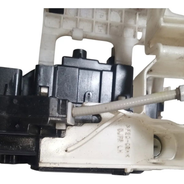 Fechadura Porta Dianteira Esquerda Hyundai Veracruz 2010