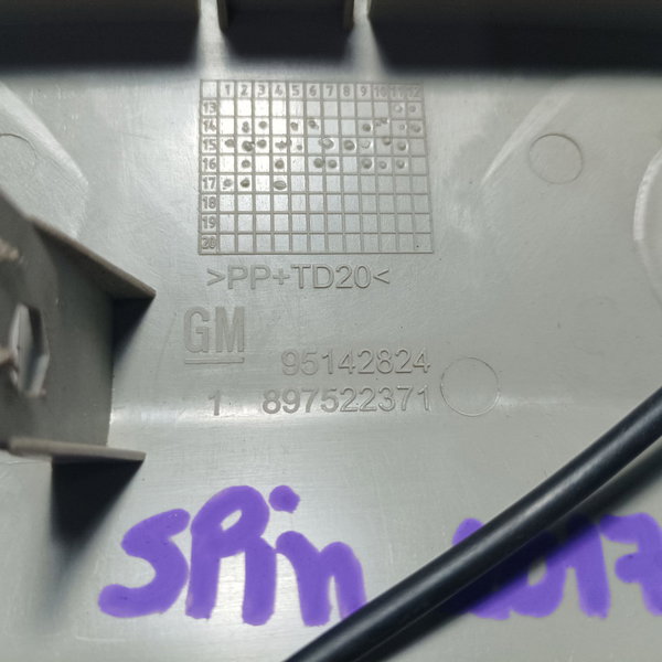 Moldura Acabamento Luz De Teto Gm Spin 2017