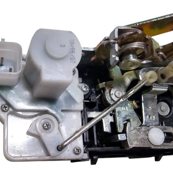 Fechadura Elétrica Dianteira Esquerda Vw Spacefox 2007