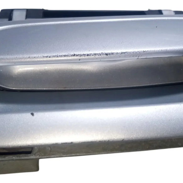 Maçaneta Externa Dianteira Esquerda Gm Astra 2006 Prateado Dianteira