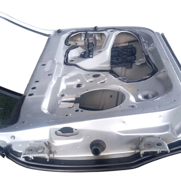 Porta Dianteira Direita Citroen C4 2010 Dianteira Direito Prateado