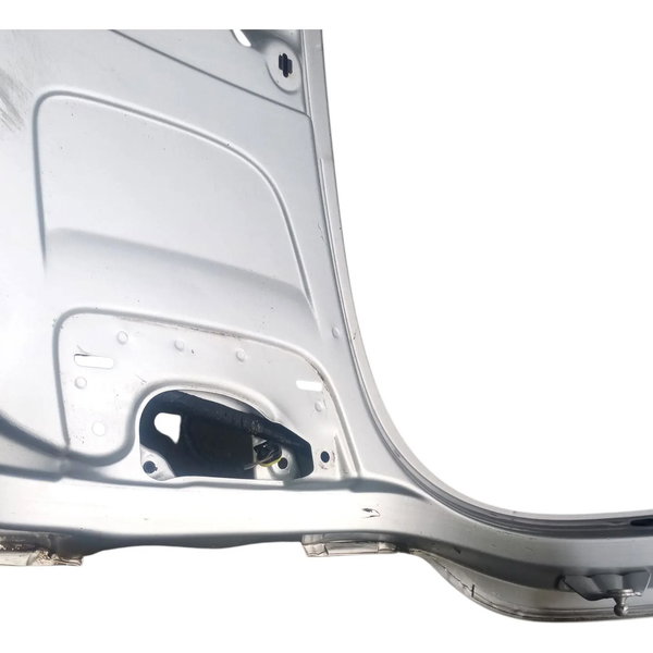 Capo Tampa Traseira Vw Spacefox 2014