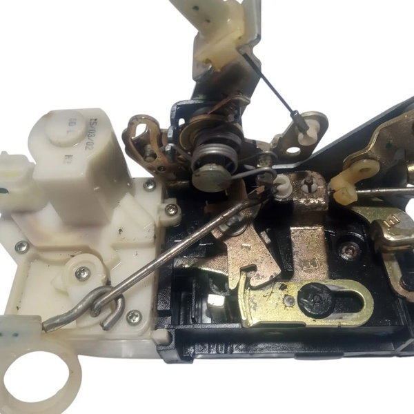 Fechadura Porta Traseira Esquerda Vw Gol G3