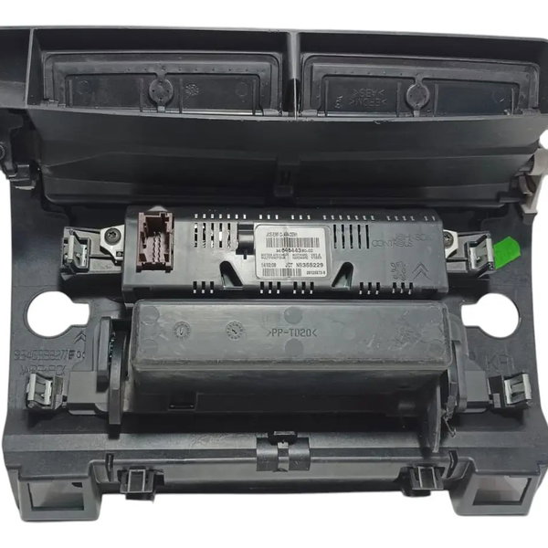 Moldura Central Painel Difusor Relógio Citroen C4 2009