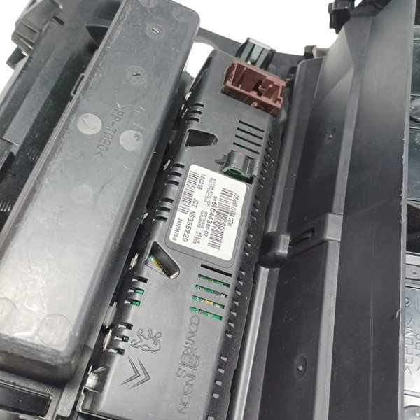 Moldura Central Painel Difusor Relógio Citroen C4 2009