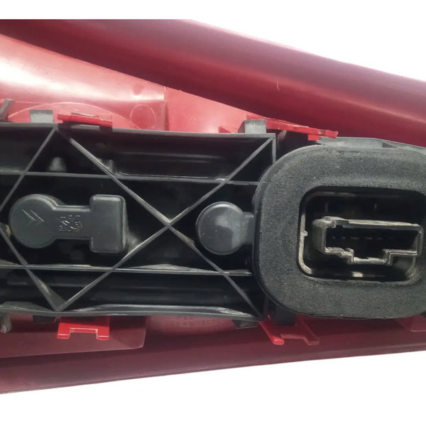 Lanterna Traseira Esquerda Citroen C3 2003 Esquerdo/motorista Vermelho