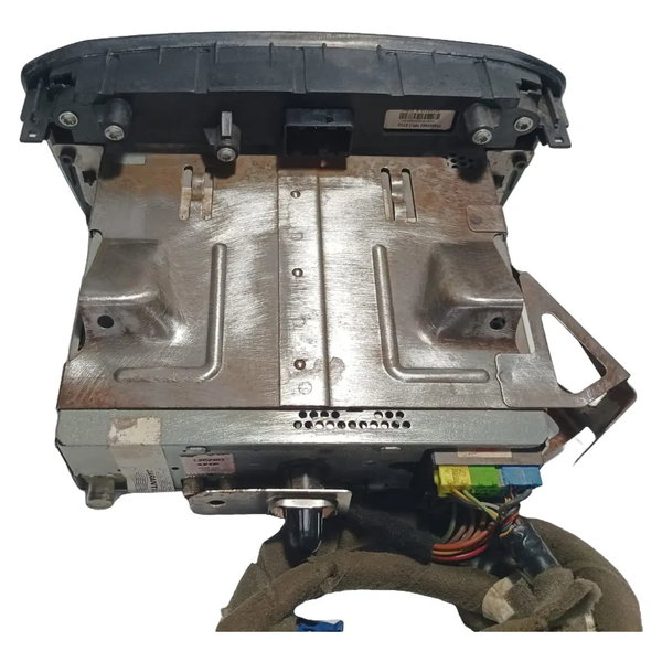 Rádio Som Automotivo Botão Alerta Fiat Punto 2012 Preto E Cromado