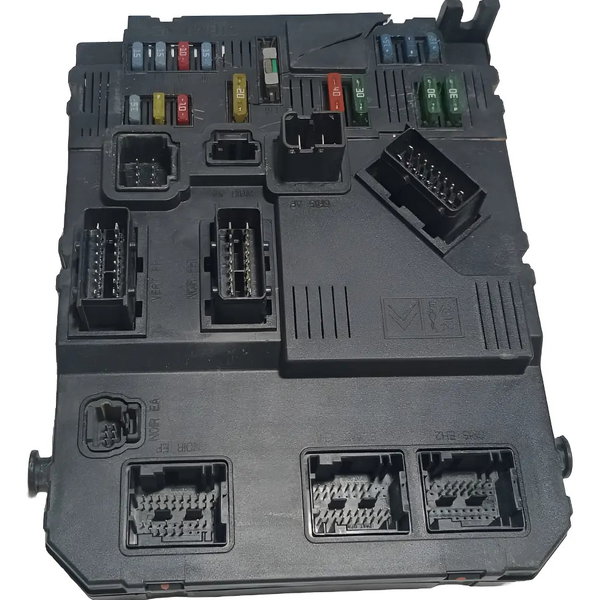 Módulo Bsi Peugeot 206 1.4 2005 Gasolina Com Detalhe