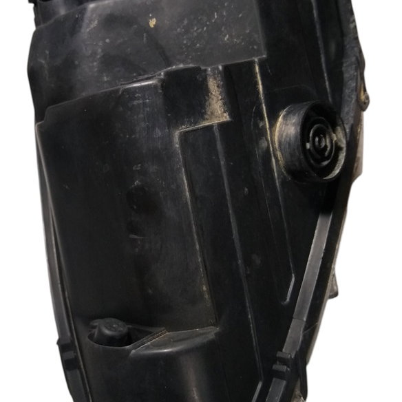 Farol Dianteiro Direito Fiat Punto 2013 Recuperado Direito/passageiro