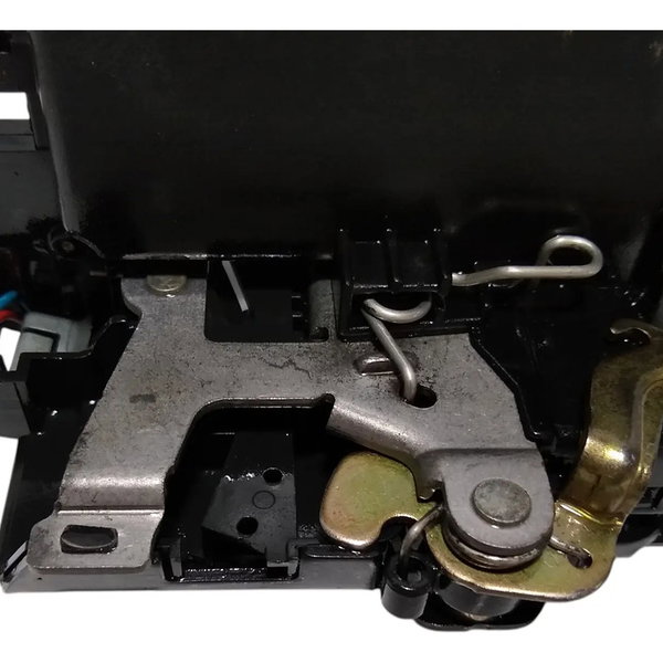 Fechadura Dianteira Esquerda Vw Polo Golf 2010 Com Detalhe