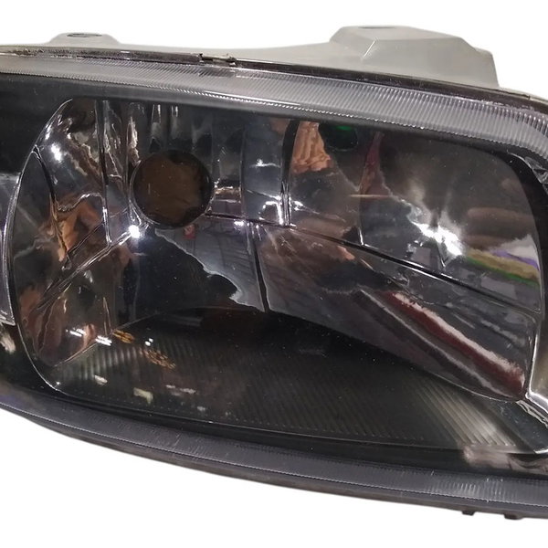 Farol Lado Direito Fumê Vw Savero Gol G4 Direito/passageiro
