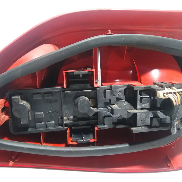 Lanterna Lado Direita Citroen Xsara Picasso 2003 Direito/passageiro Vermelho