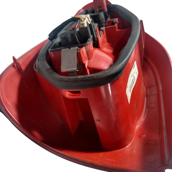 Lanterna Lado Direita Citroen Xsara Picasso 2003 Direito/passageiro Vermelho