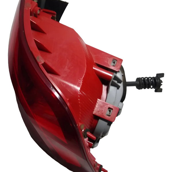 Lanterna Traseira Direita Vw Fox 2014 Direito/passageiro Vermelho