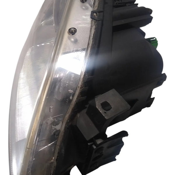 Farol Lado Direito Ford Mondeo 2004 Detalhe Direito/passageiro