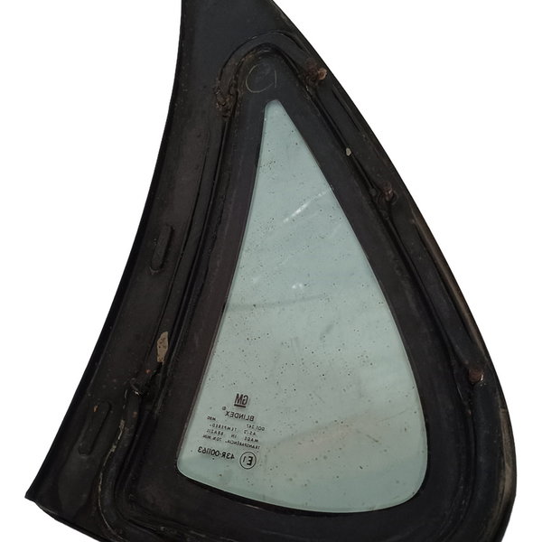 Vidro Fixo Lateral Traseiro Direito Gm Corsa Sedan Classic