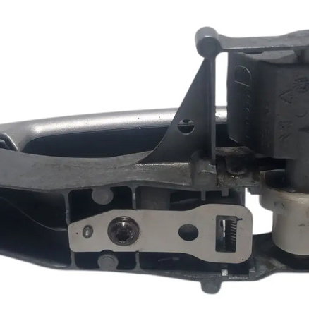 Maçaneta Externa Dianteira Direita Citroen C4 2010 Prateado Dianteira