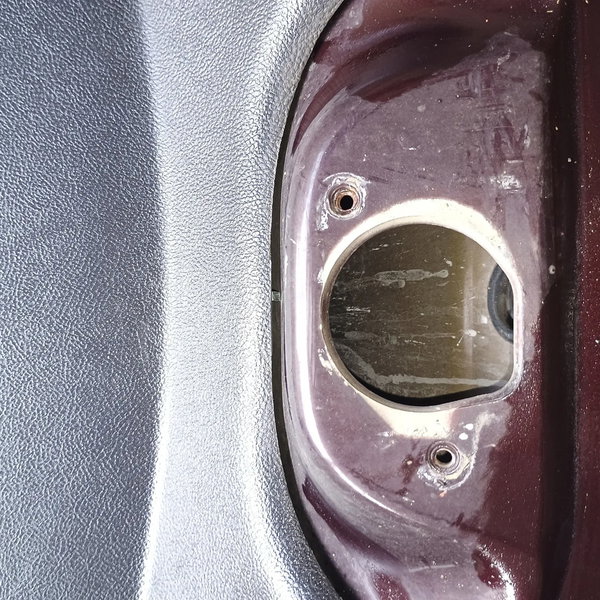 Capo Traseiro Porta Malas Fiat Palio 2002 Bordô